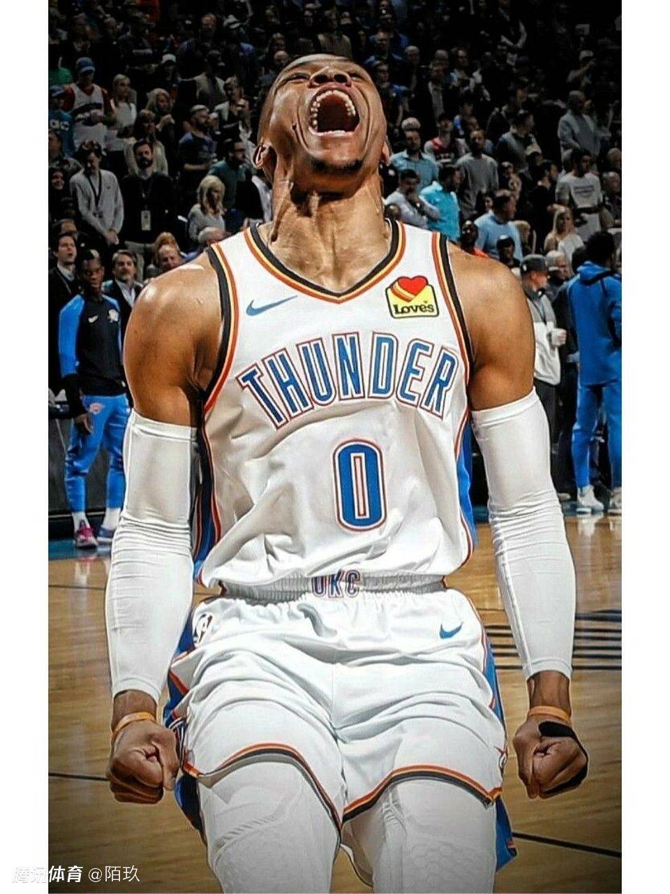 2分，又是2分！顶薪中锋被34岁老将羞辱，球迷嘲讽：这表现真的可以（又仅2分！顶薪中锋被34岁老将上课，球迷调侃：这水平可真行）