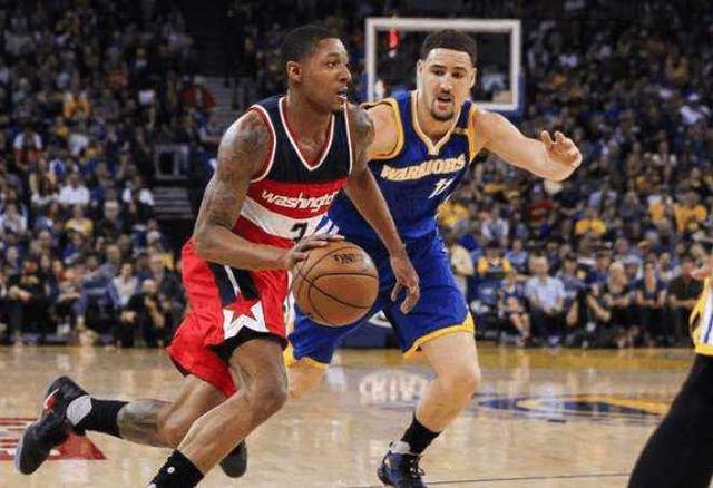 曼晚：曼联可在冬窗尝试引进托尼，他与姆伯莫配合默契（曼晚：曼联冬窗或尝试签下托尼，其与姆伯莫配合默契）